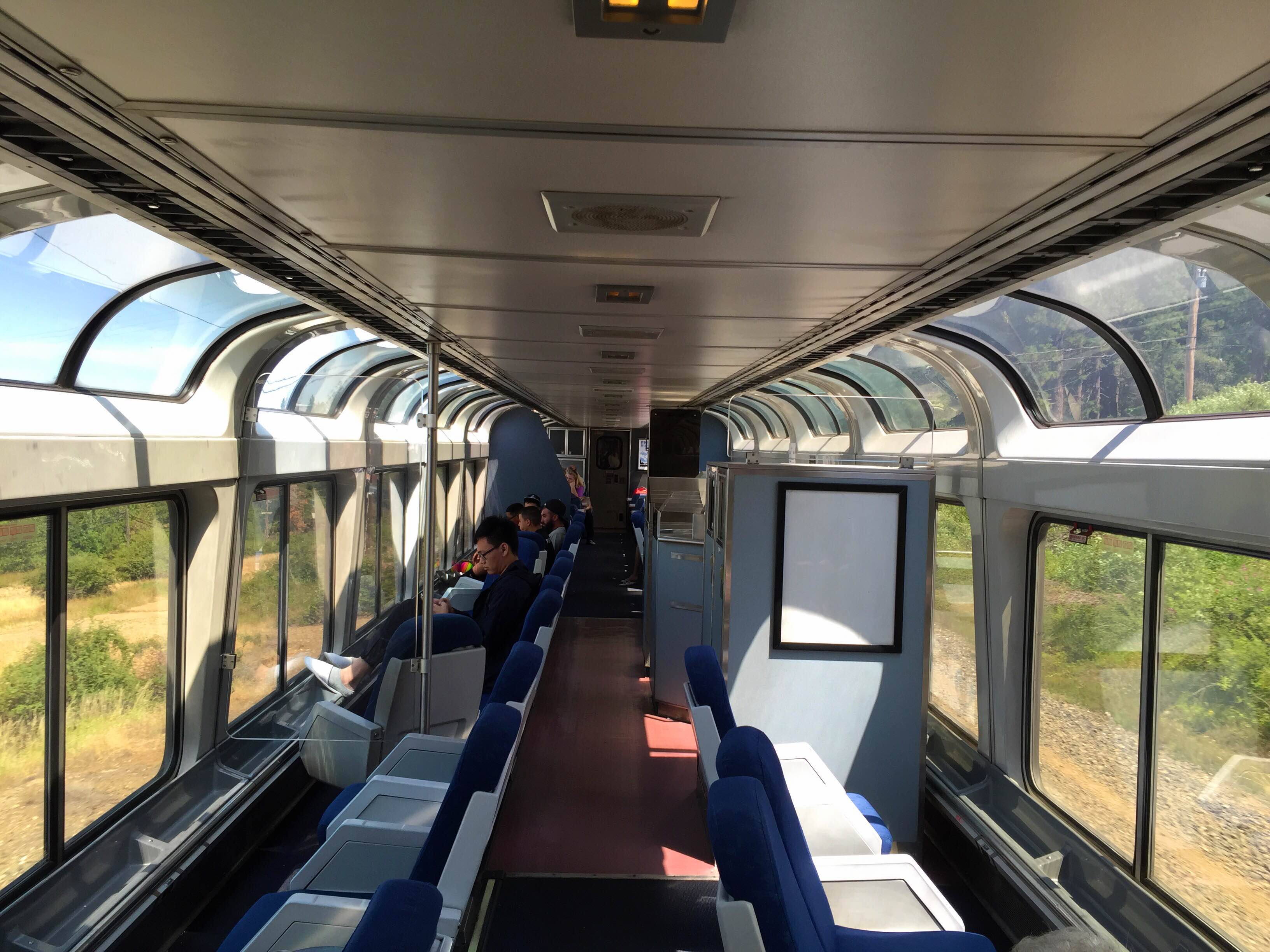 Review: Amtrak California Zephyr - Chicago to Emeryville - LabasTravel